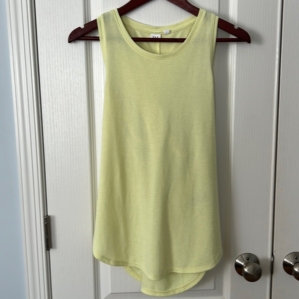 GAP Yellow Crossback Tank - Size Medium